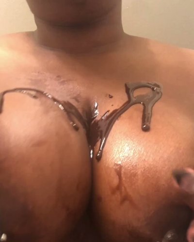 Watch iambooteeful 💋's leaked NSFW video on TwXstars