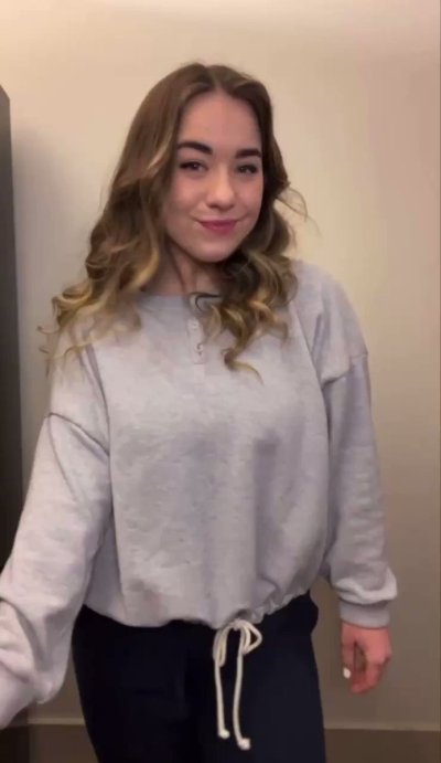 Watch Luna Baylee's leaked NSFW video on TwXstars