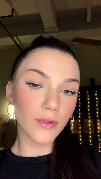 Watch Wild's leaked NSFW video on TwXstars