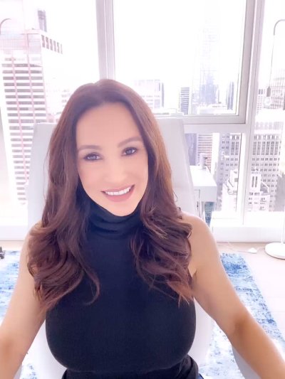 Watch Lisa Ann's leaked NSFW video on TwXstars