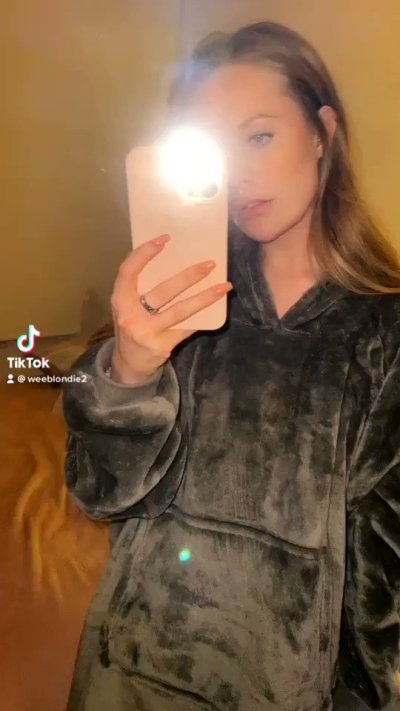 Watch weeblondie 🍑's leaked NSFW video on TwXstars