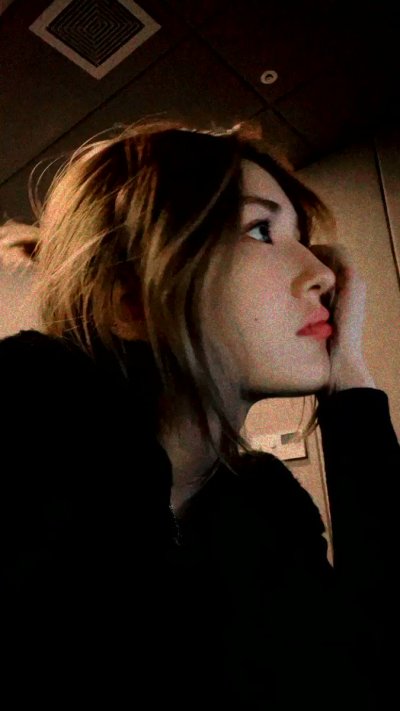 Watch JEON SOMI (전소미)'s leaked NSFW video on TwXstars