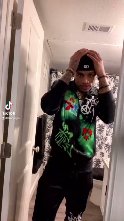 Watch Yayo 🤫🔥's leaked NSFW video on TwXstars