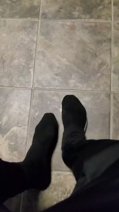 Watch Foot Bae's leaked NSFW video on TwXstars