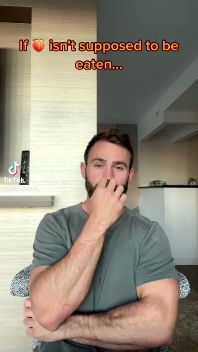 Watch Krispy's leaked NSFW video on TwXstars