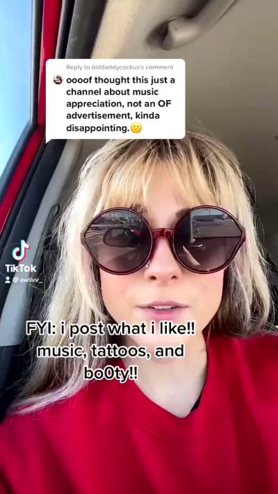 Watch awlivv's leaked NSFW video on TwXstars