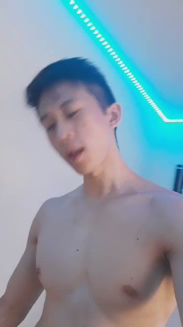 Watch Tyler Wu's leaked NSFW video on TwXstars