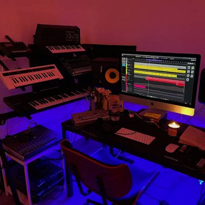 Watch Mixcloud's leaked NSFW video on TwXstars