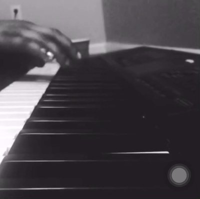 Watch ☿ 🅼🅰🆆🆄's leaked NSFW video on TwXstars