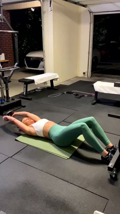 Watch Lisa Bell's leaked NSFW video on TwXstars