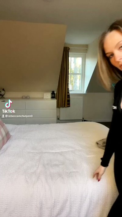 Watch weeblondie 🍑's leaked NSFW video on TwXstars