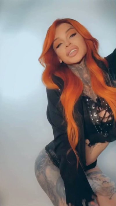 Watch Emy Lee's leaked NSFW video on TwXstars