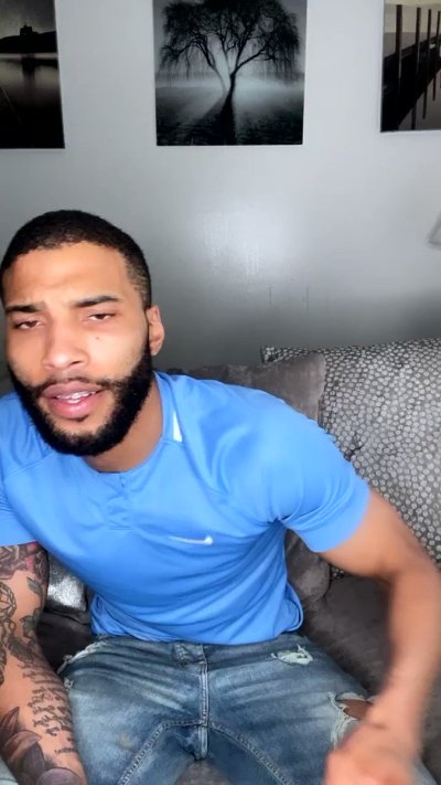 Watch 17th Chariot's leaked NSFW video on TwXstars