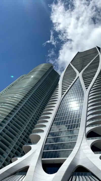 Watch SureCakes's leaked NSFW video on TwXstars