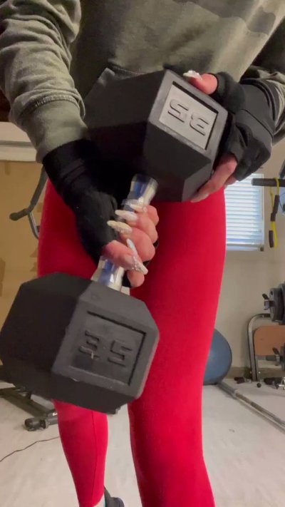 Watch Aila Donovan Inc.'s leaked NSFW video on TwXstars