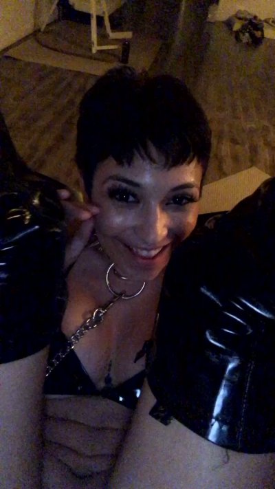 Watch Brooklyn Gray 🫀's leaked NSFW video on TwXstars