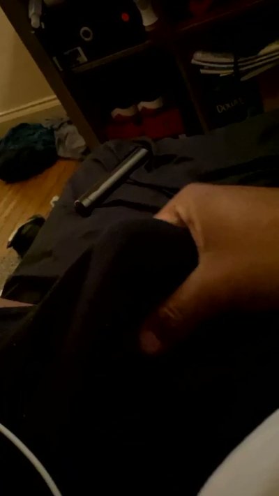 Watch Make u Cream 😈's leaked NSFW video on TwXstars