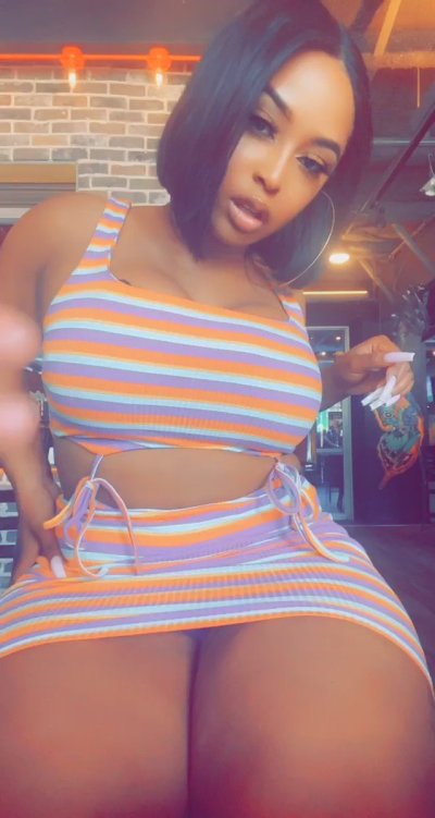 Watch NaiySoGlam $3 Onlyfans 👅💦's leaked NSFW video on TwXstars