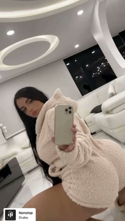 Watch andreitax_garcia's leaked NSFW video on TwXstars