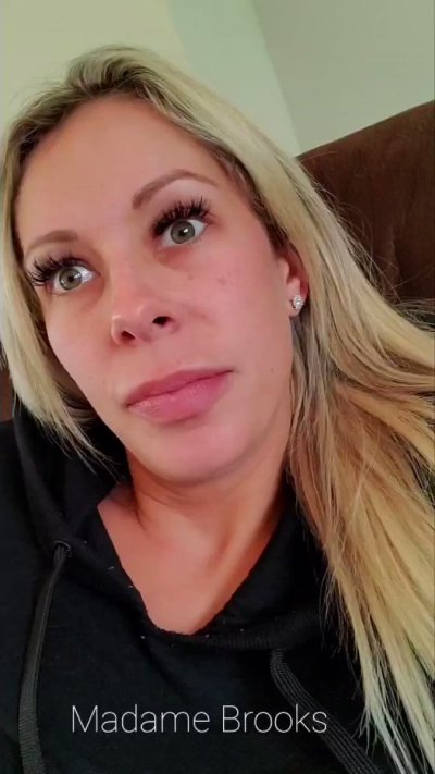 Watch Nikki_Brooks 👑's leaked NSFW video on TwXstars