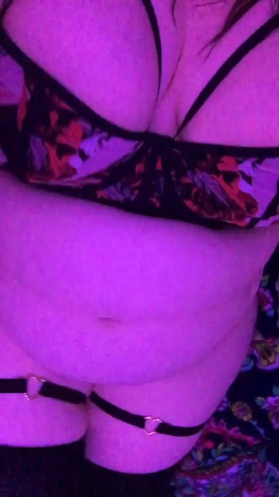 Watch 🜲 inkiighost's leaked NSFW video on TwXstars