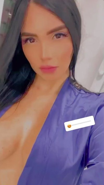 Watch andreitax_garcia's leaked NSFW video on TwXstars