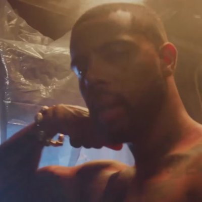 Watch Vic Mensa's leaked NSFW video on TwXstars