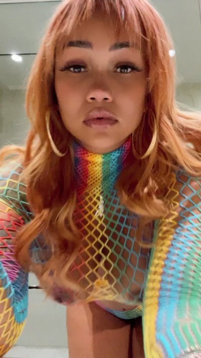 Watch Red Rose La Cubana's leaked NSFW video on TwXstars