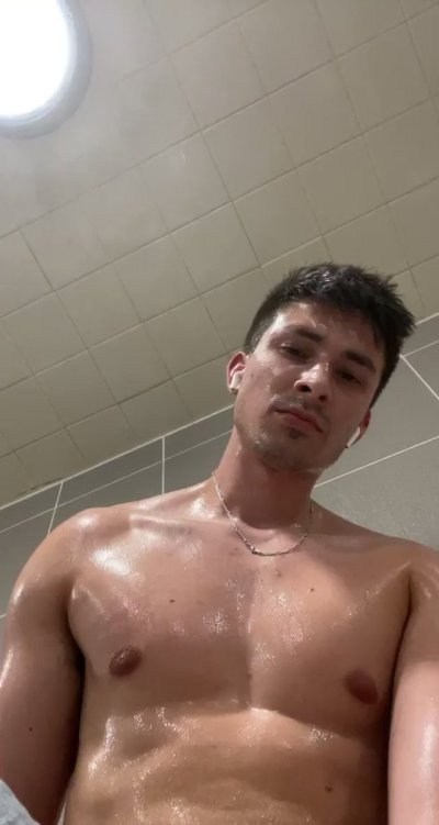 Watch Kane Fox 🦊's leaked NSFW video on TwXstars