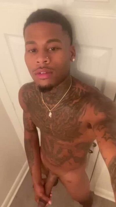 Watch Yayo 🤫🔥's leaked NSFW video on TwXstars