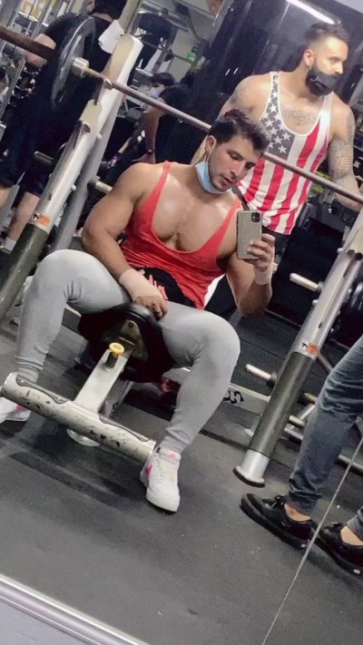 Watch Latin Peach ♡'s leaked NSFW video on TwXstars