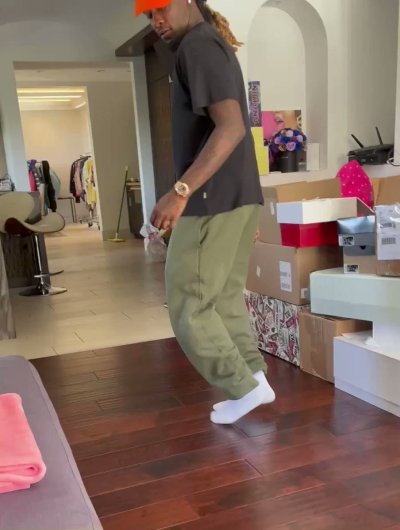 Watch Cardi B's leaked NSFW video on TwXstars