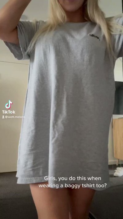 Watch WettMelons's leaked NSFW video on TwXstars