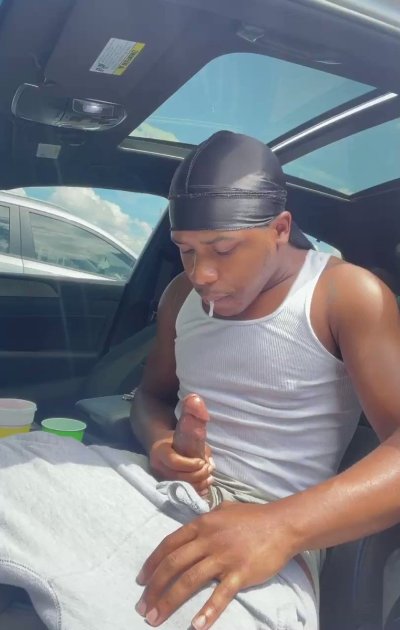 Watch SAX's leaked NSFW video on TwXstars