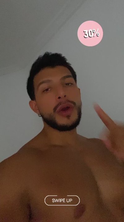 Watch Latin Peach ♡'s leaked NSFW video on TwXstars