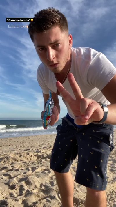 Watch mak's leaked NSFW video on TwXstars