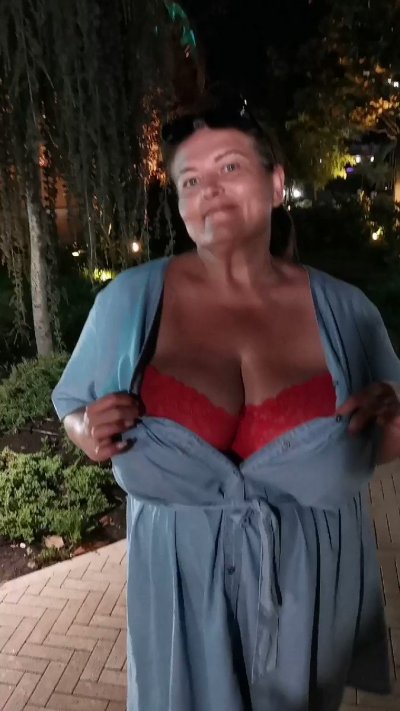 Watch Ирэна's leaked NSFW video on TwXstars