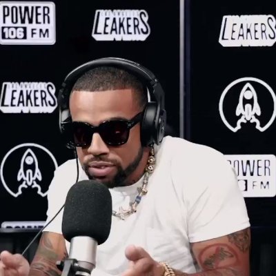 Watch Vic Mensa's leaked NSFW video on TwXstars