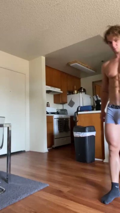 Watch SHRED KING's leaked NSFW video on TwXstars