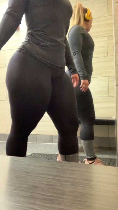 Watch Body.Auty's leaked NSFW video on TwXstars