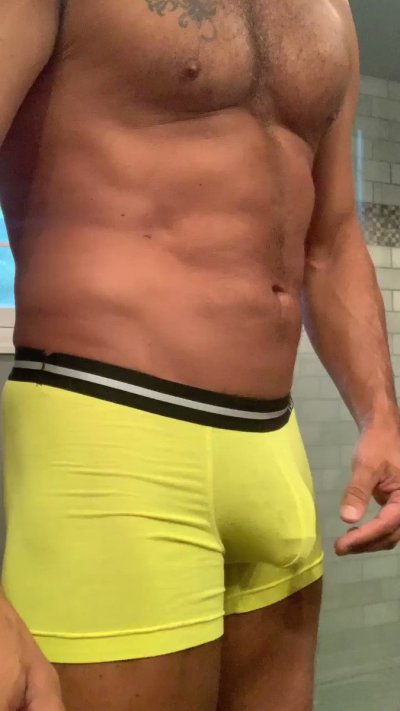 Watch DaddyD's leaked NSFW video on TwXstars