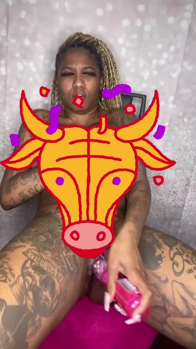 Watch Phuckyotattzz's leaked NSFW video on TwXstars