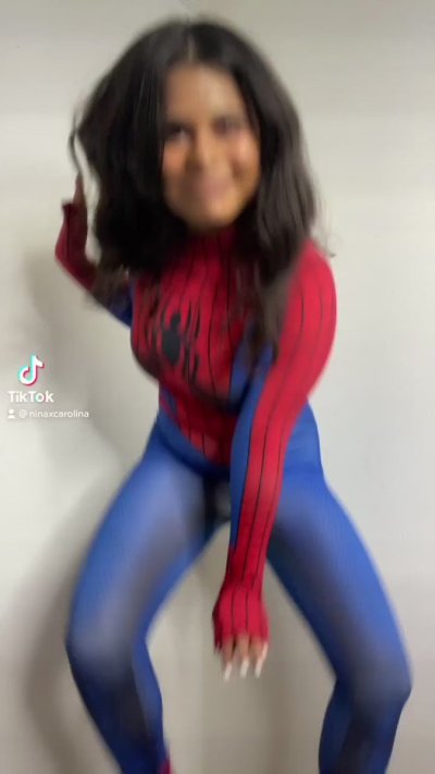 Watch ninaxcarolina's leaked NSFW video on TwXstars