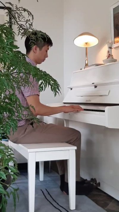 Watch Tyler Wu's leaked NSFW video on TwXstars