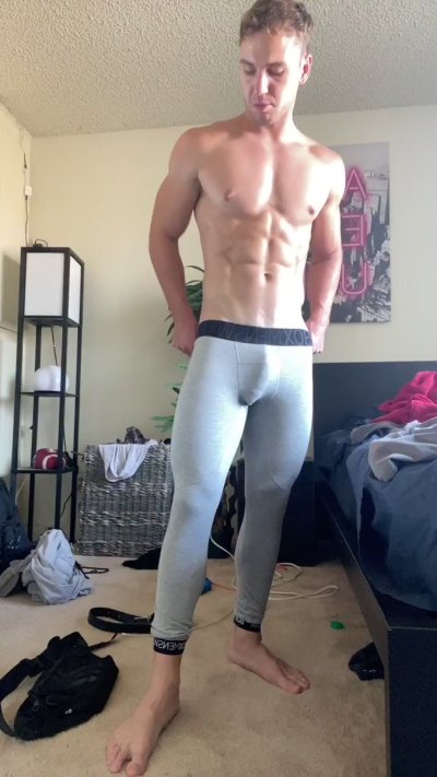 Watch SHRED KING's leaked NSFW video on TwXstars