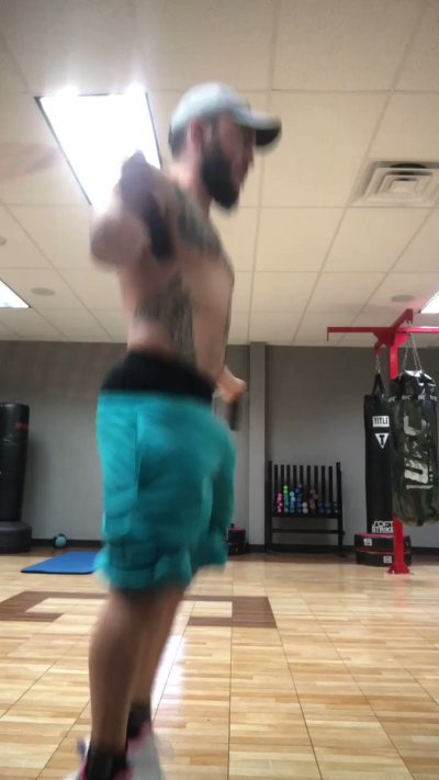 Watch Sir Gio's leaked NSFW video on TwXstars