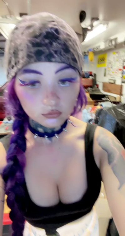 Watch Minitruckmommy Naked Mechanic/Welder/Drifter's leaked NSFW video on TwXstars