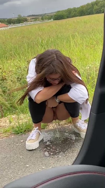 Watch LITTLECAPRICE.com's leaked NSFW video on TwXstars