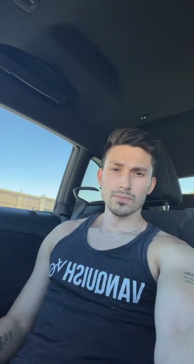 Watch Kane Fox 🦊's leaked NSFW video on TwXstars