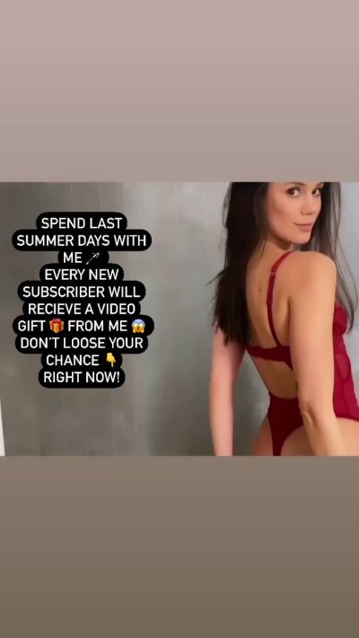 Watch LITTLECAPRICE.com's leaked NSFW video on TwXstars